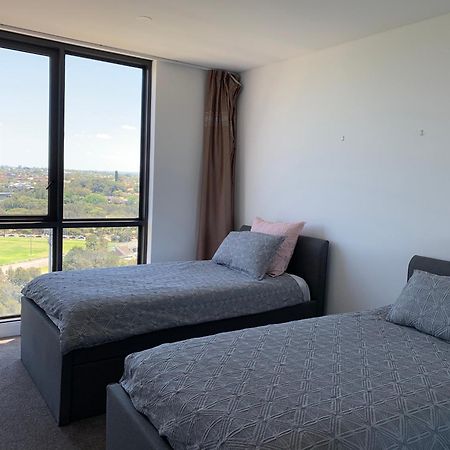 Panoramic Views In Luxurious Brand New Apartment Sydney Kültér fotó